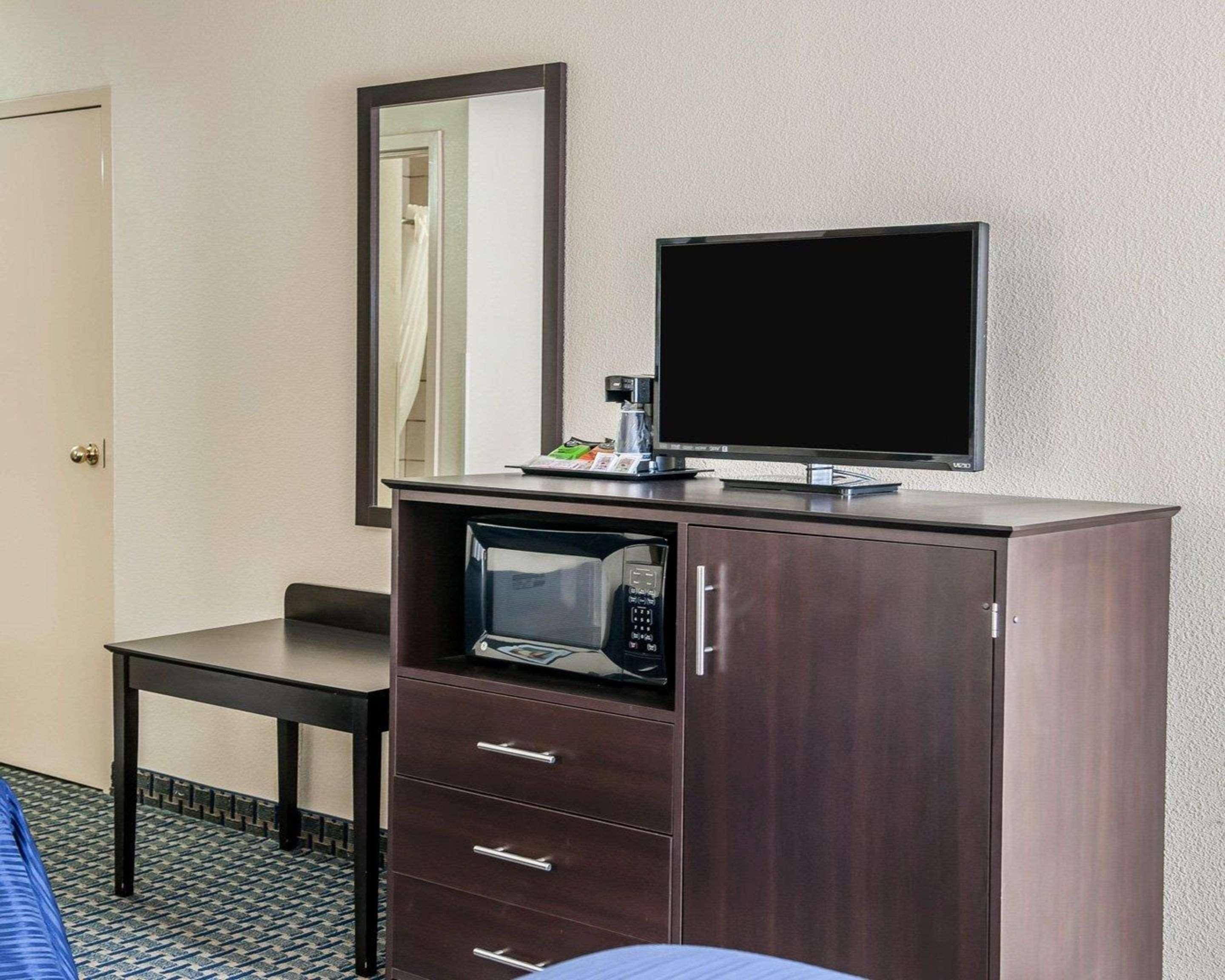 Quality Inn Terre Haute University Area Luaran gambar